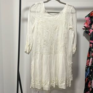 VELVET by Graham & Spencer, white mini dress, size S, good condition.